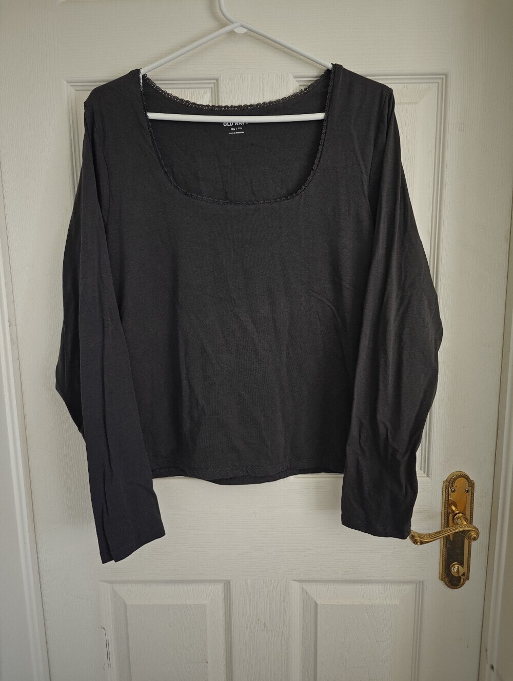 OLD NAVY Cropped Long Sleeve